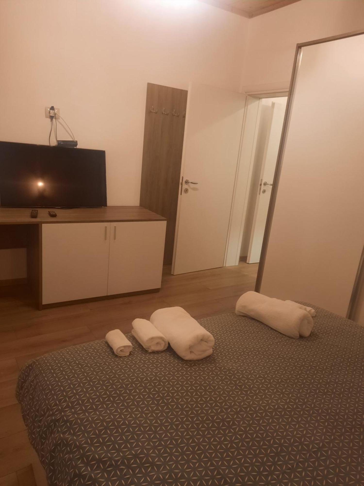 PërmetBujtina Lugina E Vjoses别墅 外观 照片