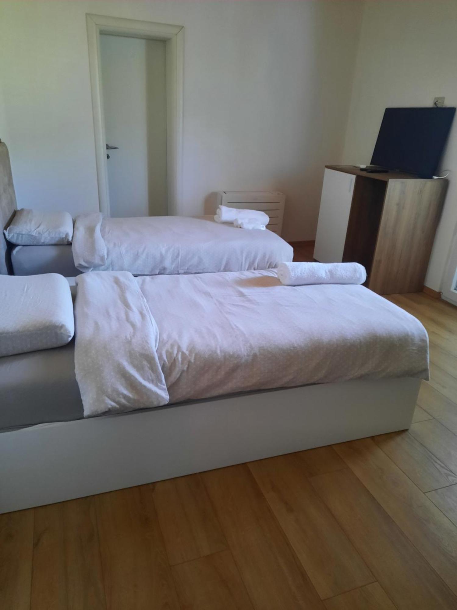 PërmetBujtina Lugina E Vjoses别墅 外观 照片
